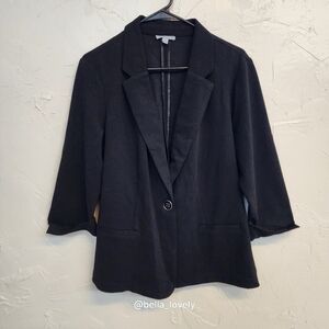 Elegant Black Women's Blazer